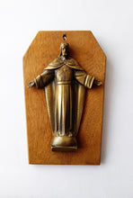 Load image into Gallery viewer, Art Deco Bronze Of The Sacred Heart By Maria Caullet Nantard, 11.5x8 cm Circa 1925 Solid Bronze With Inset Wall Mount Ring