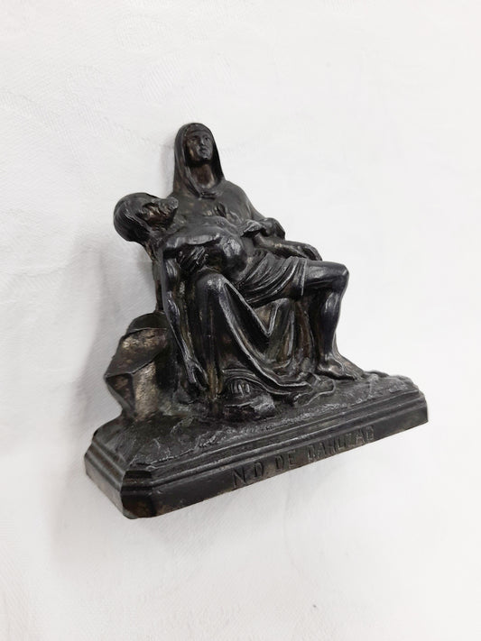 仿米开朗基罗的青铜古董风格圣母怜子像,8厘米,约1890年
