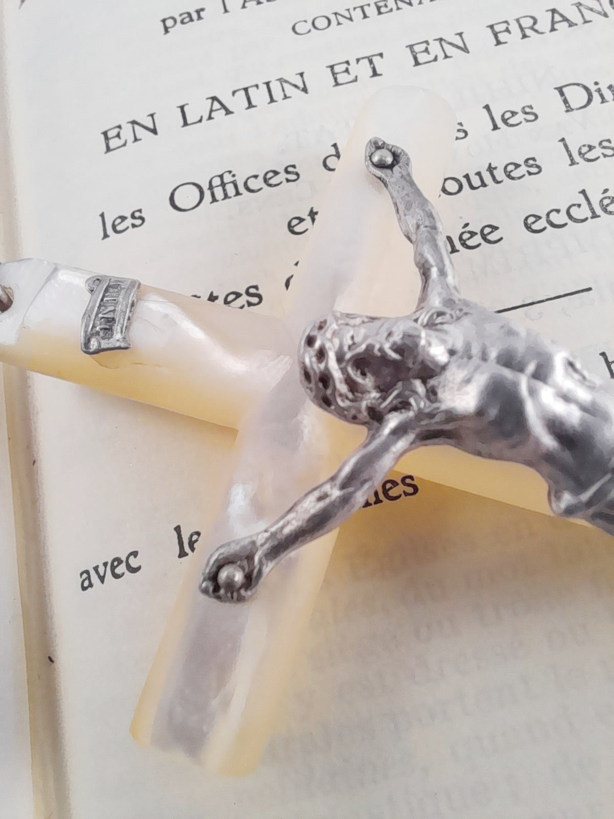 Antique French Mother-of-Pearl Cross with Solid Silver Christ Figure, 8.5 × 4.5 cm, c. 1870