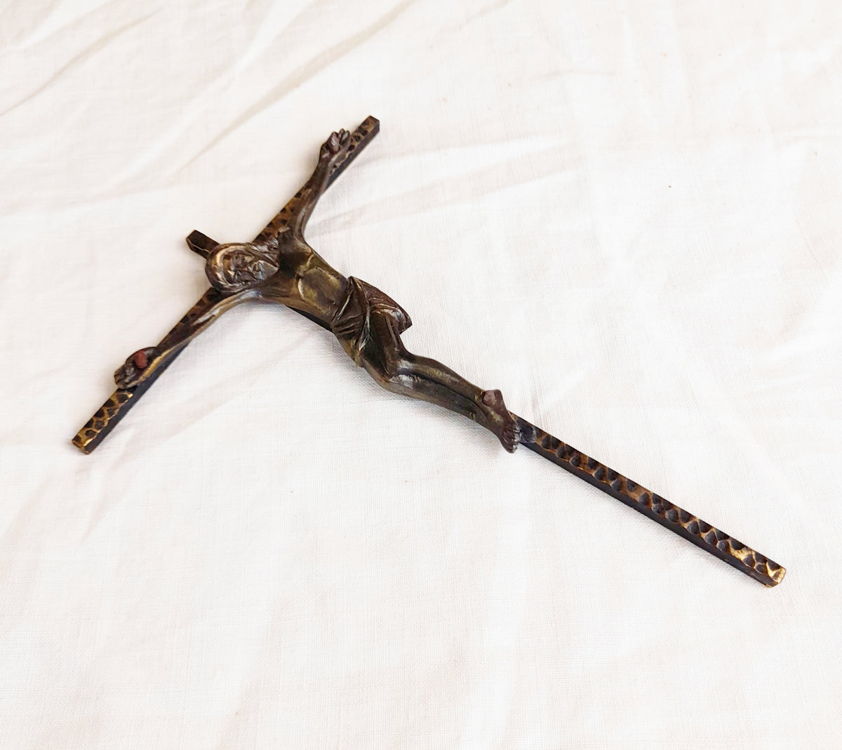 Art Deco Bronze Corpus Christi on Gilded Bronze Cross signed A. Barbier - circa 1930 18 x 13 Centimetres