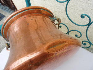 Antique Copper Pot, French, Completely Hand Made Heavy Pot with Brass Handle 30 x 35 x 25 cm, Beautiful Condition, Exceptional Quality
