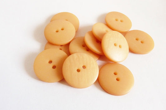24 Vintage Italian Butterscotch Buttons, 18 or 23 mm, Unused