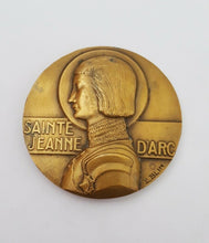 Load image into Gallery viewer, Large bronze Medal of Saint Joan of Arc by Édouard-Pierre BLIN 1931 Depicting Young Joan in Armour and Praying on Horseback On The Reverse