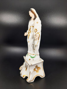 Virgin Mary Wedding Statue, French Porcelain De Paris, Circa 1870, Rare Example, Excellent Condition, 21.4 CM Tall