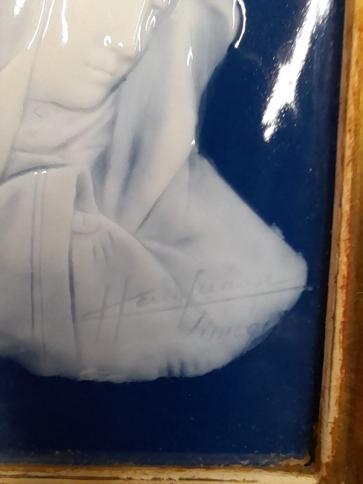 Unsere Liebe Frau von der Immerwährenden Trauer und Die Passion Christi von Marcel Chaufriasse, Pate-Sur-Pate-Plaketten, seltenes signiertes Paar