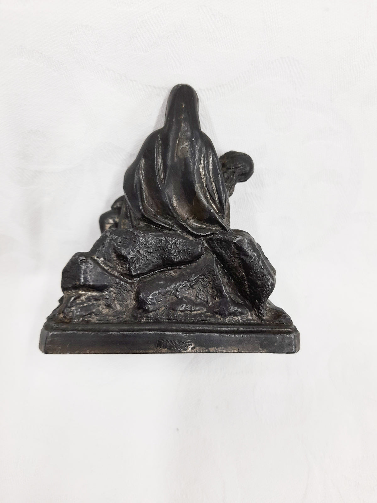 ミケランジェロのピエタを模したアンティークブロンズ像、8 cm、1890年頃