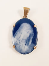 Load image into Gallery viewer, Our Lady Of Perpetual Sorrow Pendant by Marcel Chaufriasse, Very Rare, 3x2x0.4 cm, Gold Plated Silver Frame, Beautiful Condition
