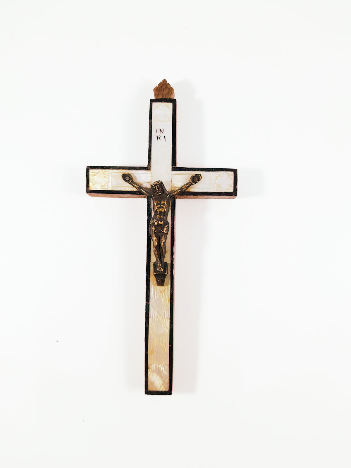 Antico Crocifisso di Gerusalemme in Legno d'Olivo, Intarsio in Madreperla, 14 × 6,5 cm, XIX Secolo