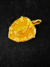 Laden Sie das Bild in den Galerie-Viewer, Antique Miraculous Medal Pendant – 22ct Rolled Gold French FIX, c.1890, 2.5 x 2.5cm, 2.5 grams, Perfect Condition