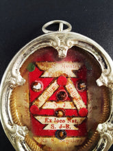 Load image into Gallery viewer, Silver Passion Reliquary of the Column of Flagellation of Jesus Christ Plus 5 Important Relics Circa 1800. Intact wax seal