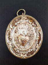 Load image into Gallery viewer, Silver Passion Reliquary of the Column of Flagellation of Jesus Christ Plus 5 Important Relics Circa 1800. Intact wax seal