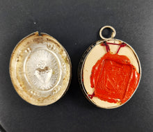Load image into Gallery viewer, Silver Passion Reliquary of the Column of Flagellation of Jesus Christ Plus 5 Important Relics Circa 1800. Intact wax seal