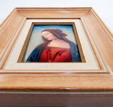 Laden Sie das Bild in den Galerie-Viewer, The Virgin Mary Enamel by Camille Faure Limoges Circa 1920