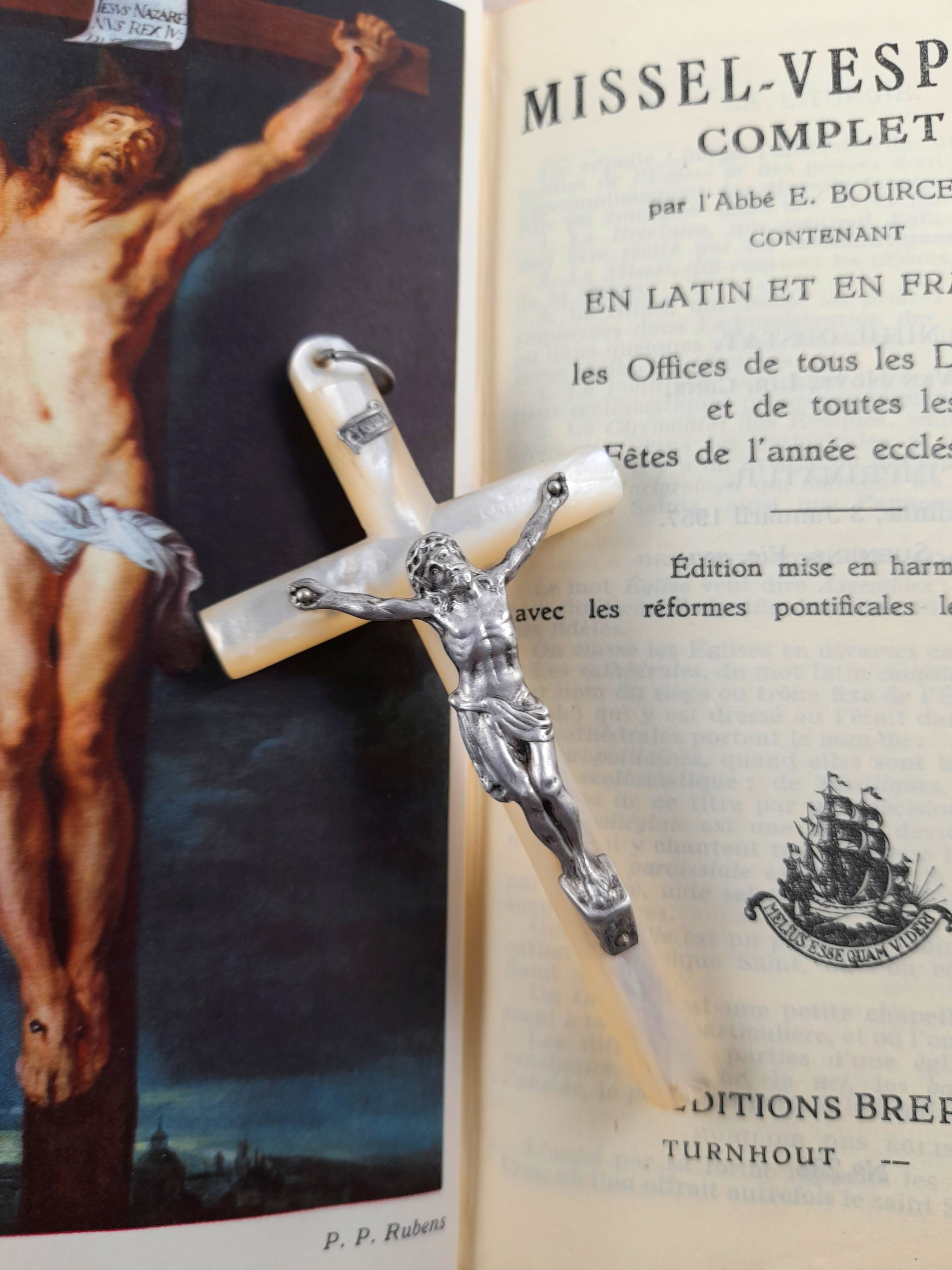 View Complete Christian Collection – French Antique Collections