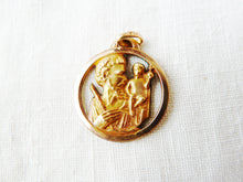 Load image into Gallery viewer, Antique Saint Christopher Medal, 22 carat Rolled Gold, French by FIX, Circa 1910, 2 centimetres diameter, 2 grams