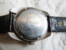 Load image into Gallery viewer, SOLD Seiko manual winding watch 66-7060 Unisex 1960-1969 Good Working Order