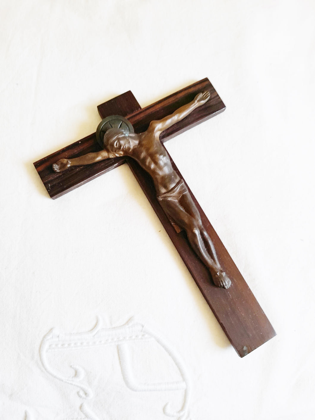 Art Deco Bronze Crucifix By J. HARTMANN German Sculptor 1920s,  Bronze Corpus Christi On Straight Grained Ebony 20x15 Cm, Circa 1920