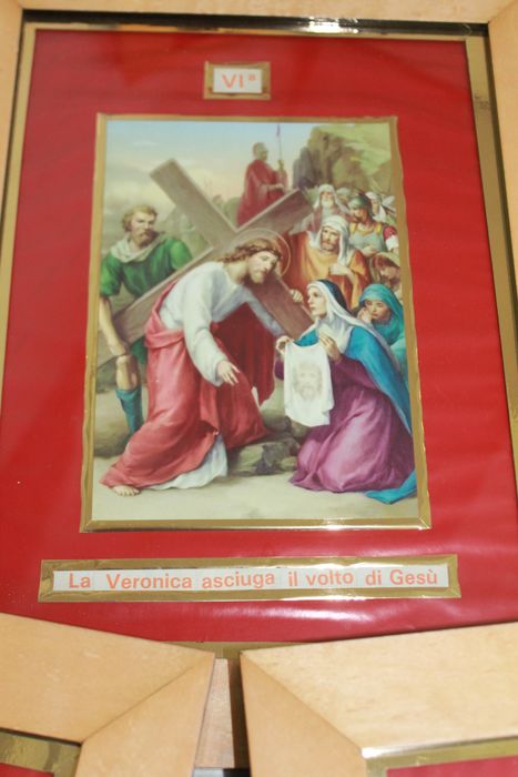 15 litografii Dróg Krzyżowych autorstwa Guiseppiego Vincentiniego, oprawiony zestaw, ok. 1900 r.
