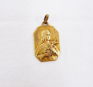 Saint Therese Of The Roses Medallion by Oscar Ruffoni, French, Gold Plated, circa 1910 With 18" 925 Silver Chain